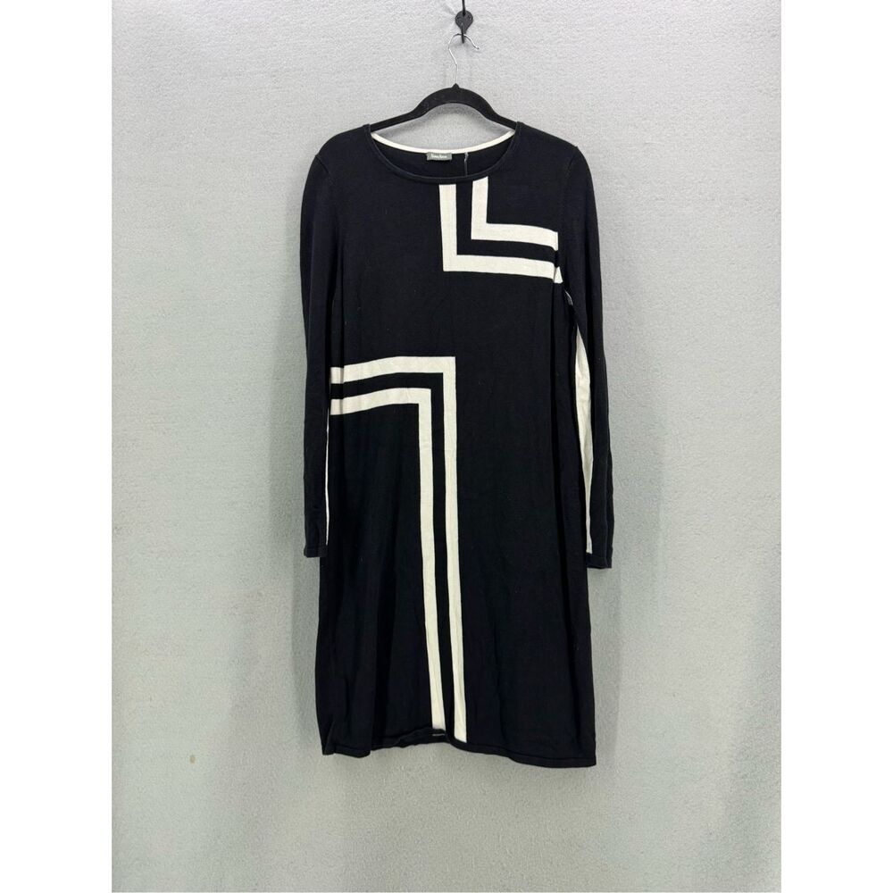 Black & White Geometric Long-Sleeve Women's Dress